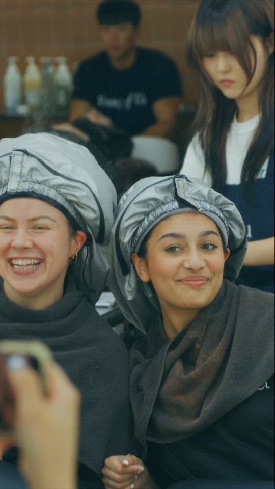 Behind the Scenes with WICKED: Cast Members Enjoy a Head Spa Day